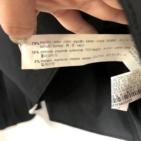 ZARA Off the Shoulder Ruffle Black w/ White Piping Long Bell Sleeve Top - Picture 8 of 9